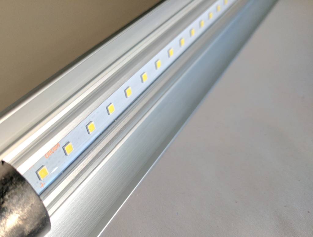 Lampe DEL SunBlaster 6400k 12po